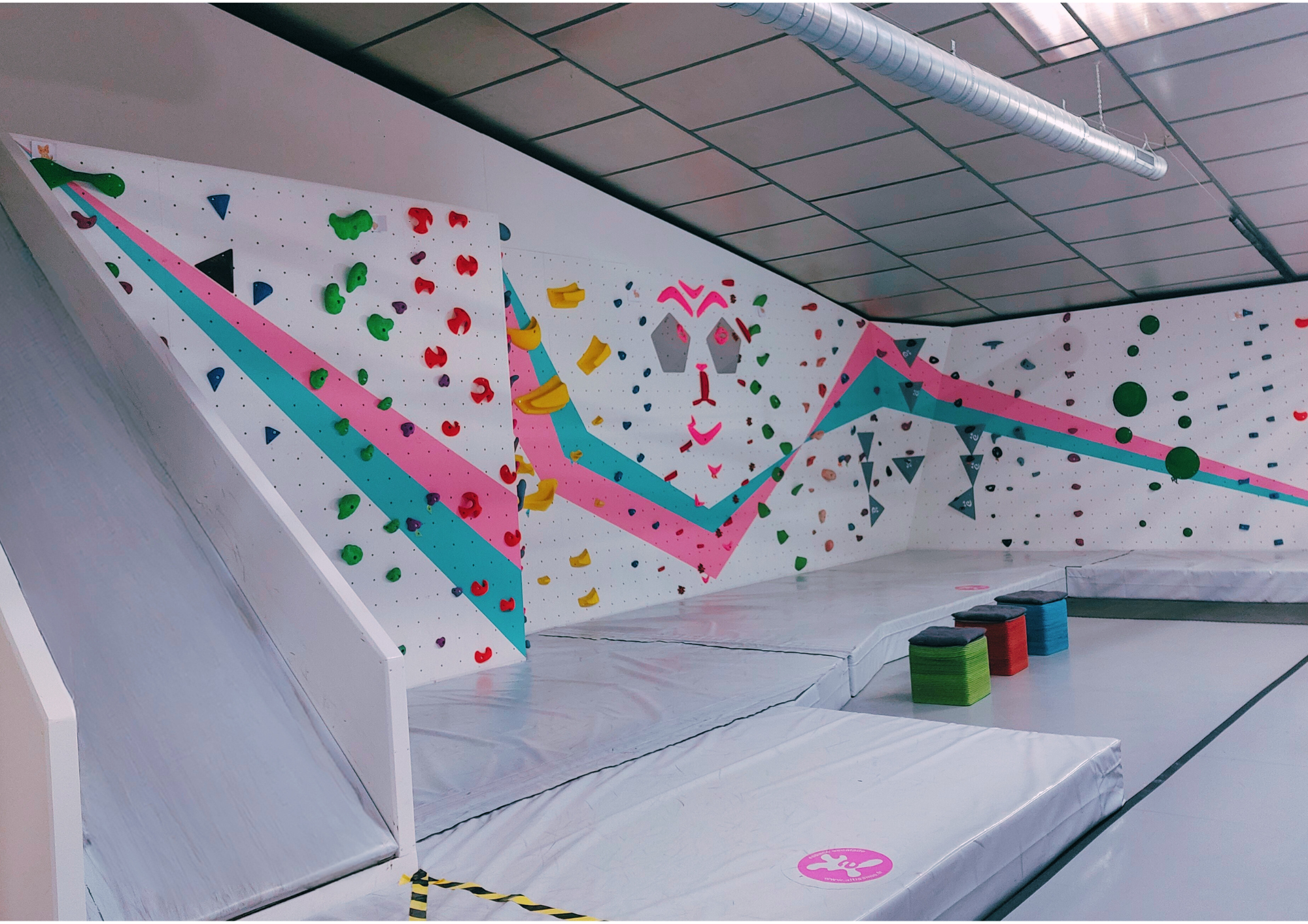 Espace enfants - vichy - cusset - escalade - loisirs